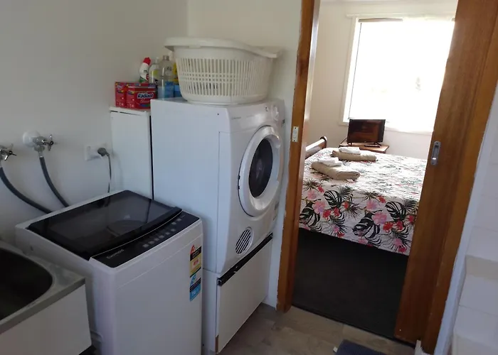 Waratah Waterfall Retreat Unit1 Free Wifi & Free Pay Tv